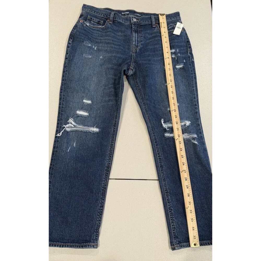 NEW Old Navy Boyfriend Jeans Women 10 Distressed Stretch Punk Cotton Travel - Picture 7 of 7